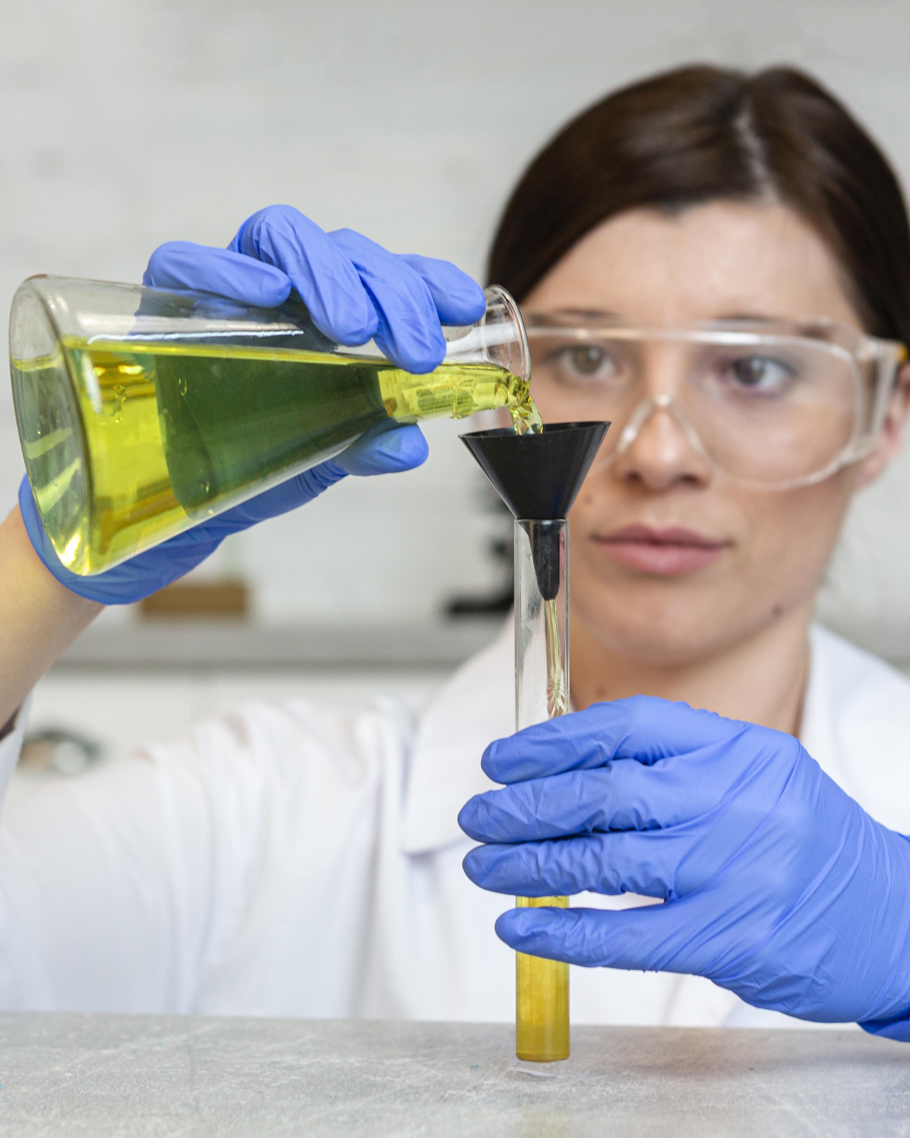 Professional oil blending process